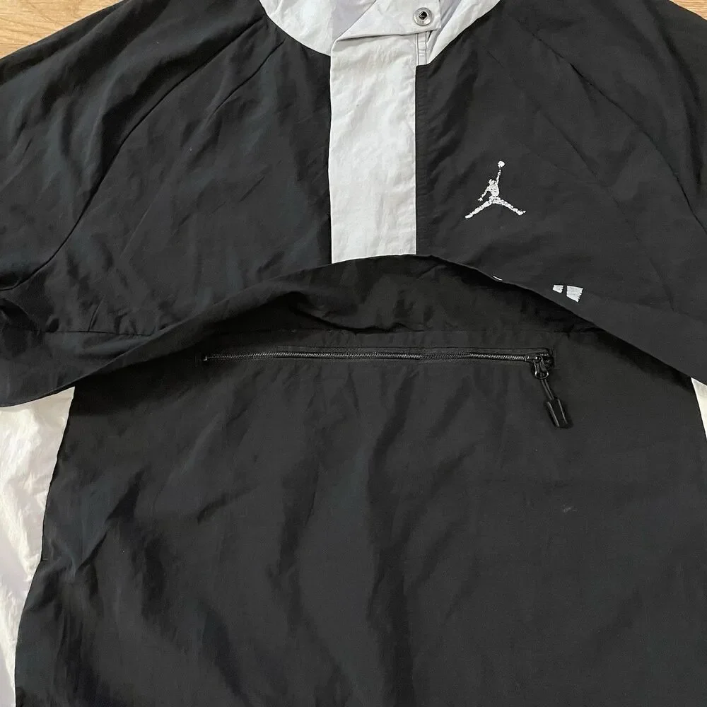 Nike Air Jordan Wings Anorak Jacket Mens M Black White Spellout Pullover Hoodie